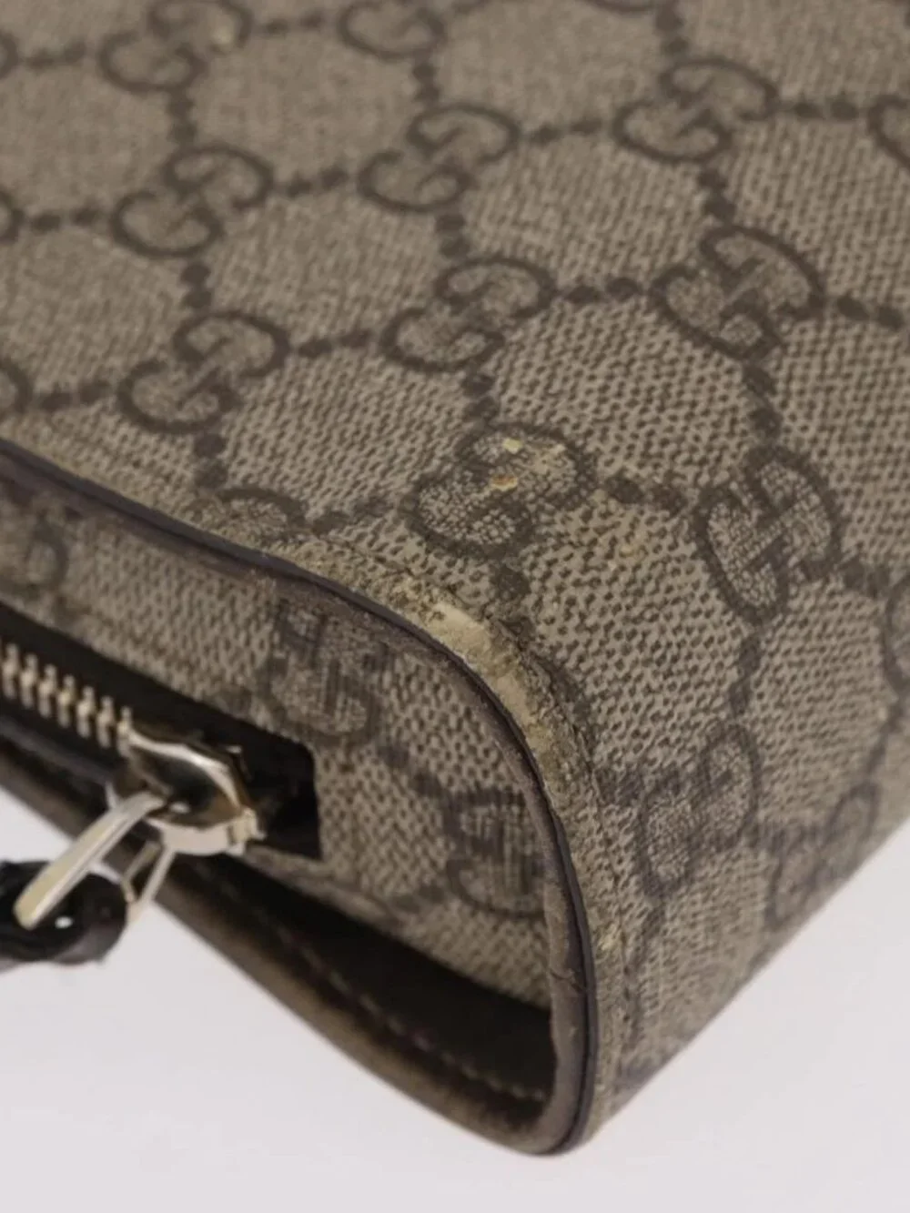 GUCCI GG Supreme Clutch Bag PVC Leather Beige Silver 201755 Auth 187159